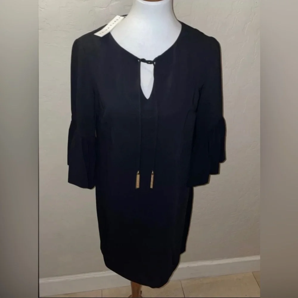 🎉HP🎉New! Trina Turk Scoop Neck Bell Sleeve Baroque Dress Black Size S✨ - Picture 4 of 14